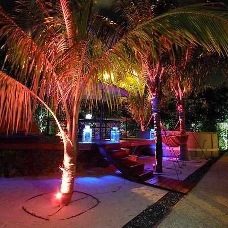 Blue Ocean Guesthouse Оукланд Парк Екстериор снимка