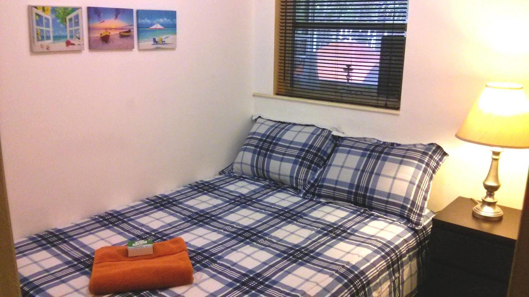 Blue Ocean Guesthouse Оукланд Парк Екстериор снимка